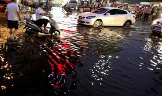 郑州特大暴雨原因